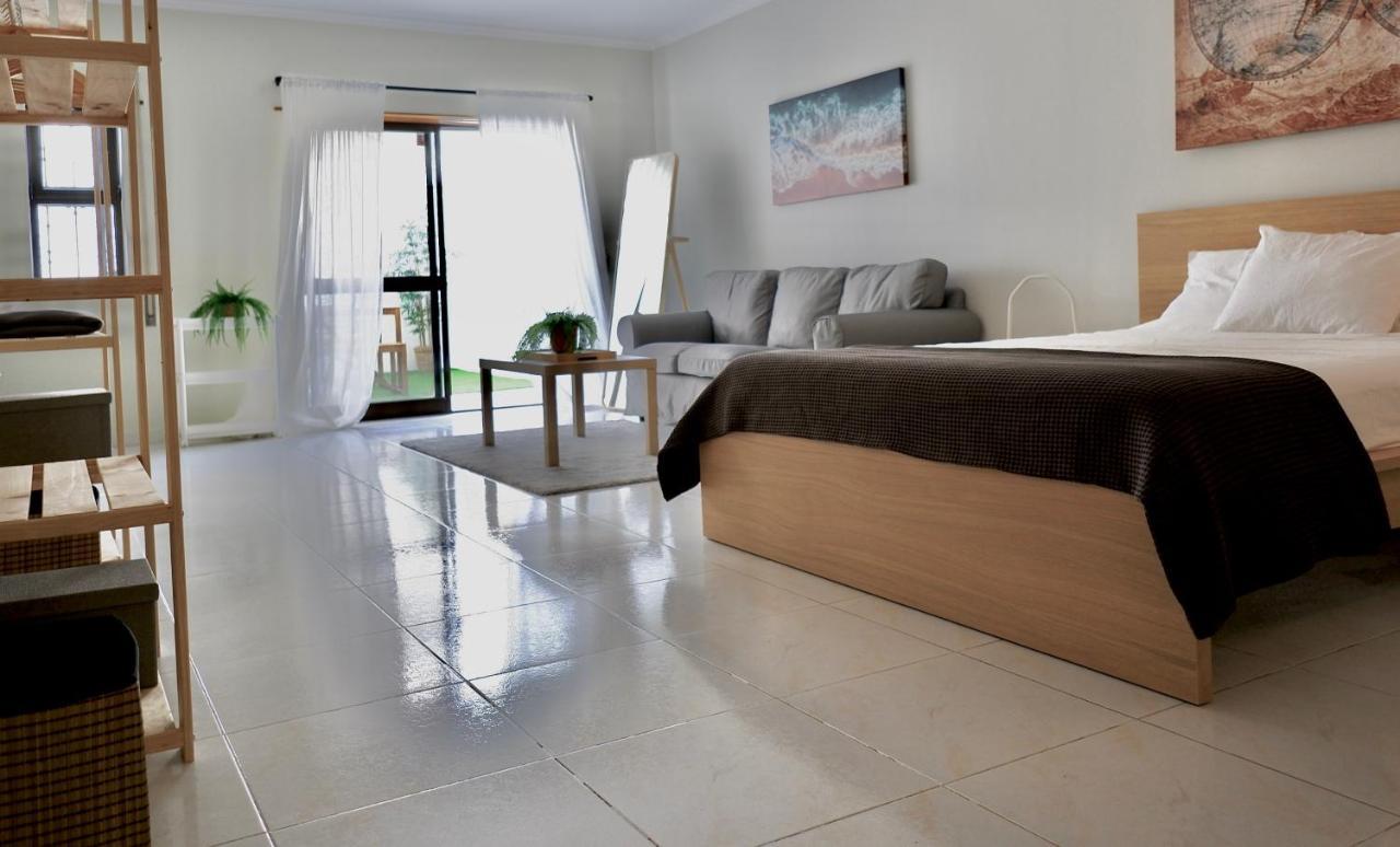 Caparica Coast Townhouse