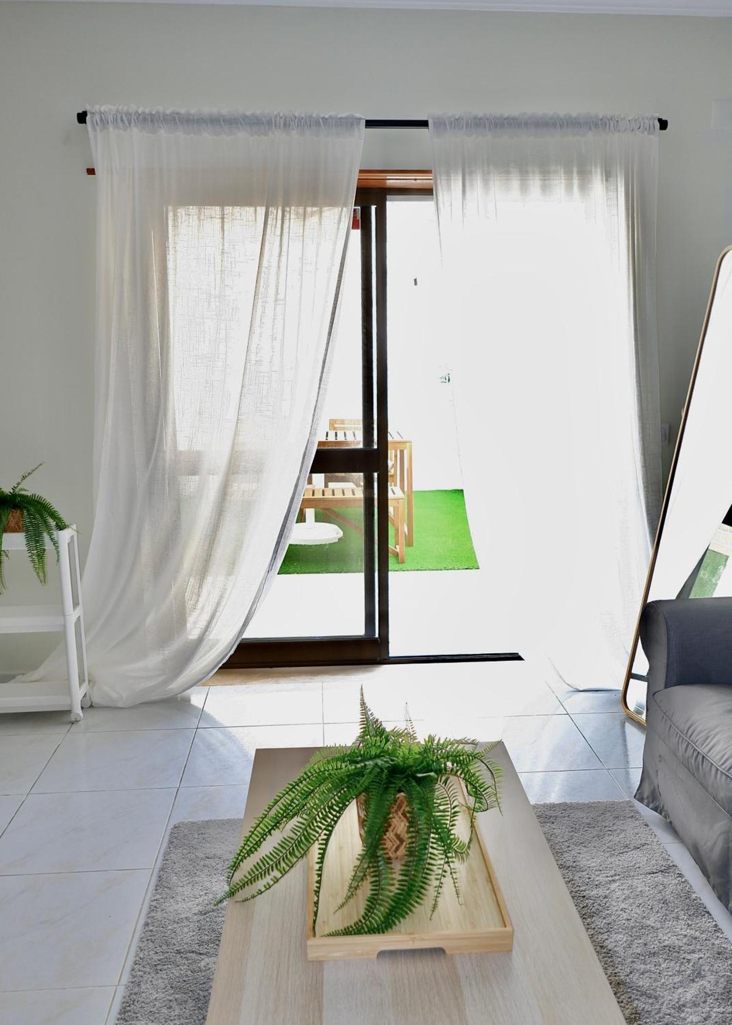 Caparica Coast Townhouse Charneca (Setubal)